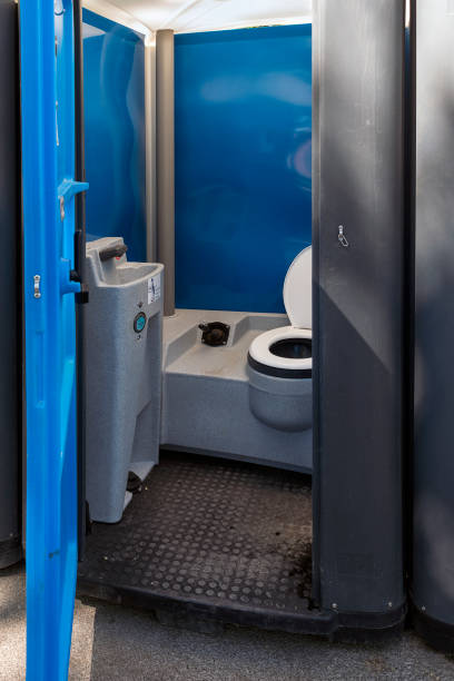 Best Construction site porta potty rental  in Wliamsvle, IL